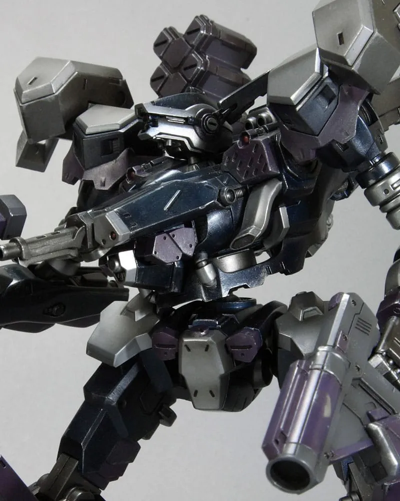 armored core plastic model kit 1/72 crest cr-c840/ul lightweight class version 17 cm  model  anime  model