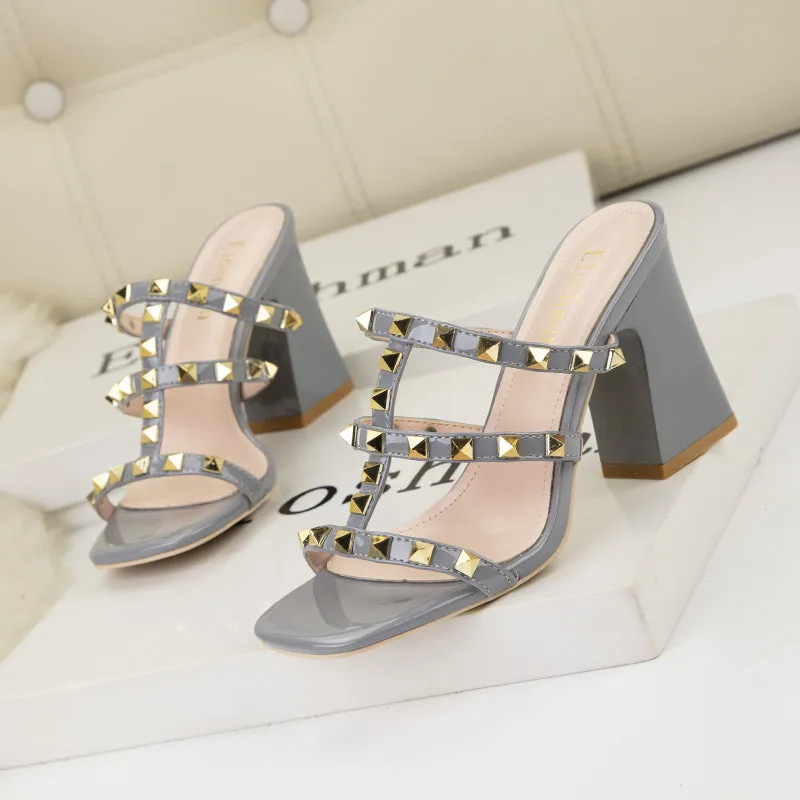 Begonia Square Heel Rivets Sandals