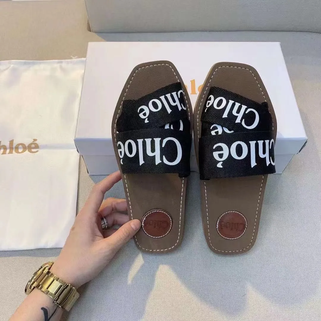CHL Canvas Logo Embroidered Ribbon Flat Sandals
