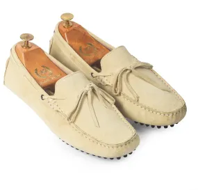 Gommino Suede Bow Loafers (Cream Beige)