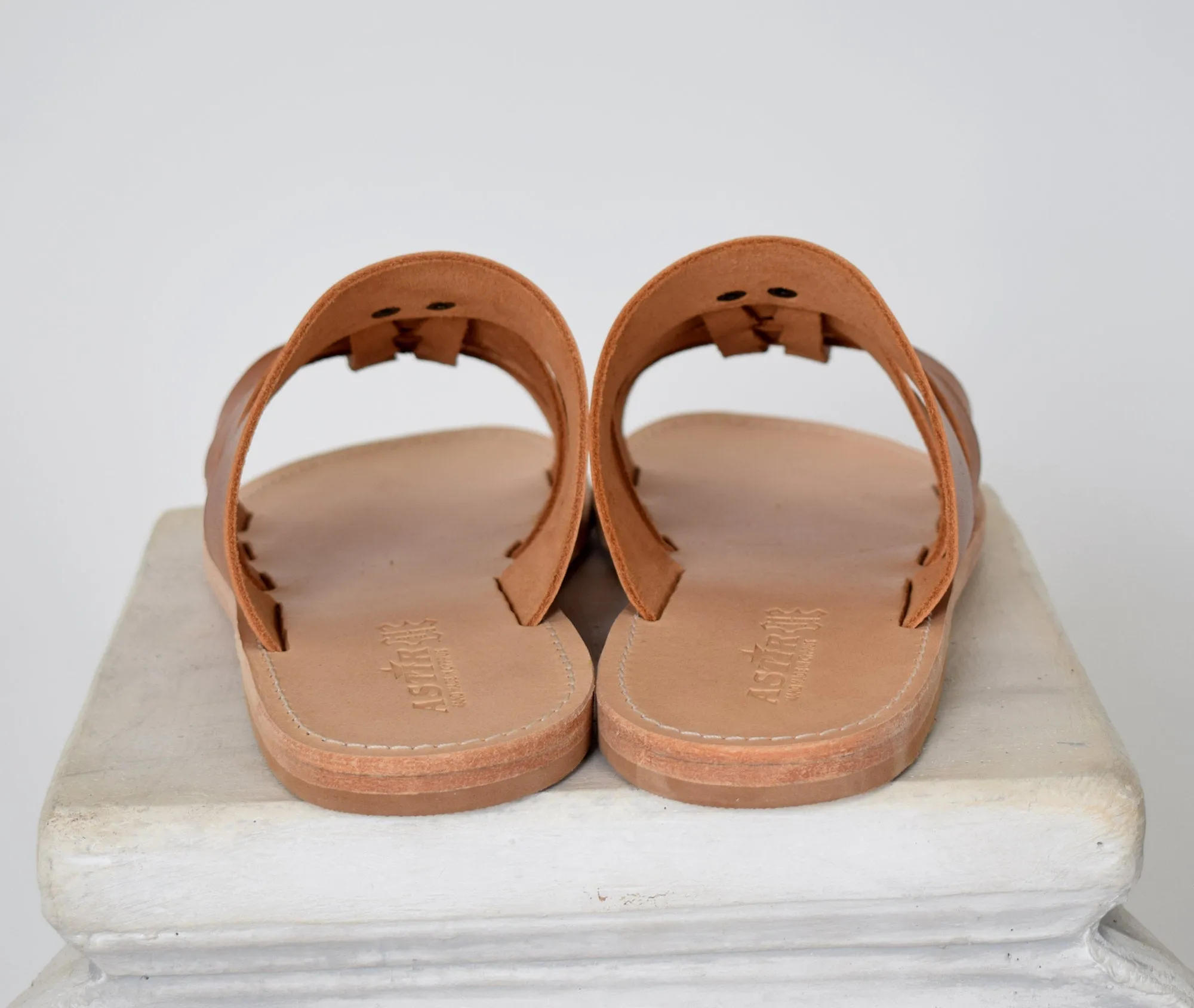 Handmade men sandals, High Quality Genuine Leather Tan Natural sandals