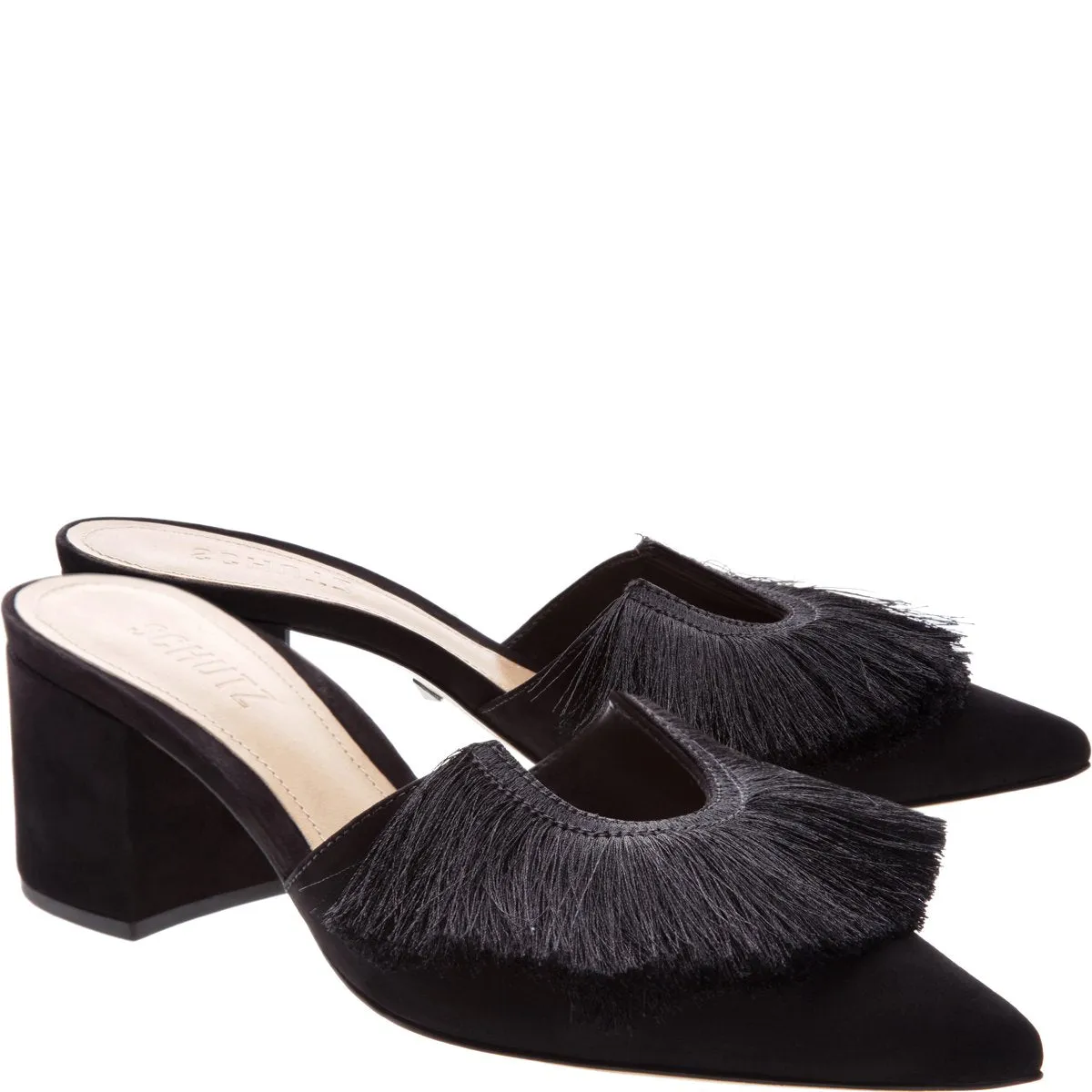 Karolina Mule