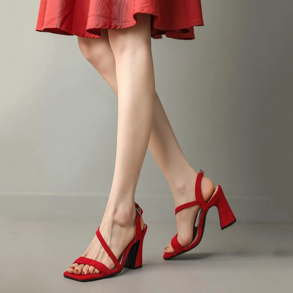 Roimaash Women Elegant Dressy Sandals Chunky Heels Open Toe Strappy Summer Shoes Slingback