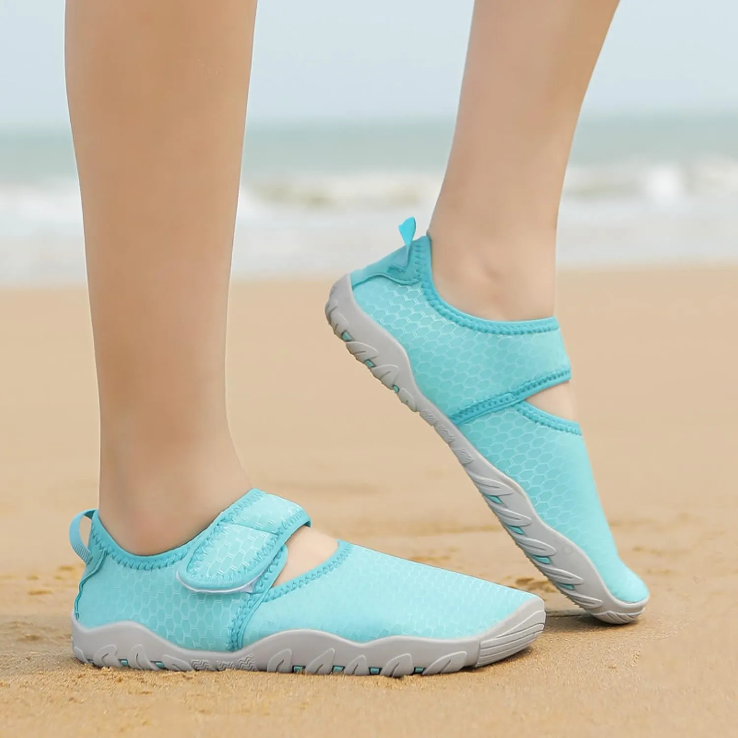 Women's Grounded Footwear Solid Color Mesh Breathable Shoes Hook and Loop Wading Shoes Barefoot Minimalist Shoes